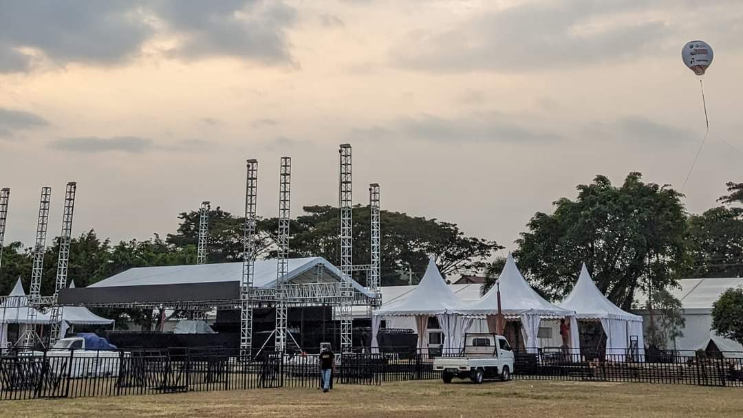 Pesta Rakyat (Perak) Dimulai Hari Ini, PKL di Kapal Mendoan Mulai Beroperasi