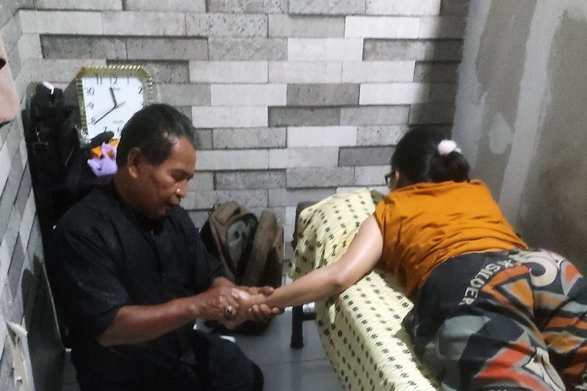 Makin Banyak Konsumen Membaik Usai Diterapi Master Tio di Taichi Pijat Refleksi Kebumen