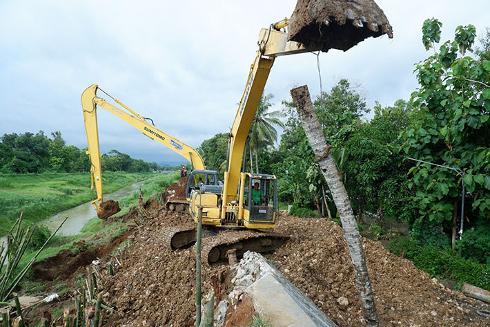 Tanggul Sungai Kemit Longsor 35 Meter, Pemkab Kebumen Lakukan Penanganan Darurat